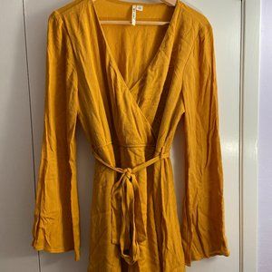 pretty yellow dress from miami brand!